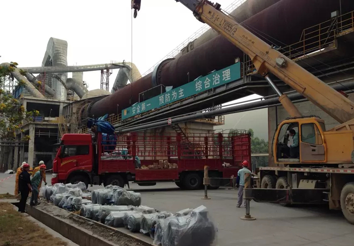 2025年12月15日封開(kāi)基地2線節能電(diàn)機到貨