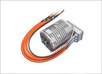 YQC系列(lie)新能源汽車(chē)驅動電機